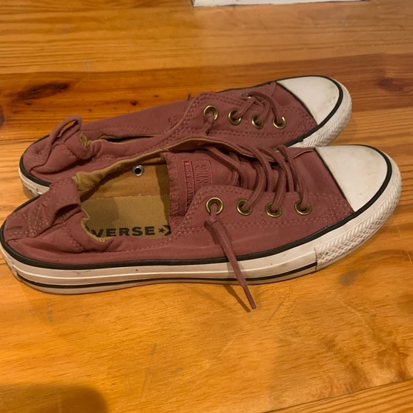 Converse: Maroon - Picture 2 of 6